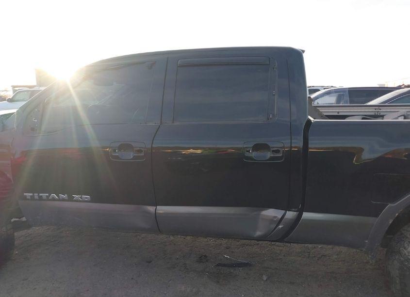 Photo 15 of 2016 Nissan Titan XD PLATINUM RESERVE DIESEL (VIN 1N6BA1F45GN506729)