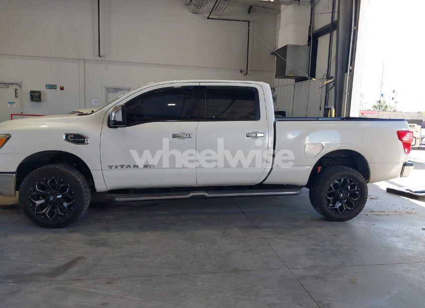 Photo 15 of 2016 Nissan Titan XD SL DIESEL (VIN 1N6BA1F45GN517262)