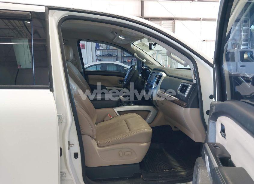 Photo 5 of 2016 Nissan Titan XD SL DIESEL (VIN 1N6BA1F45GN517262)