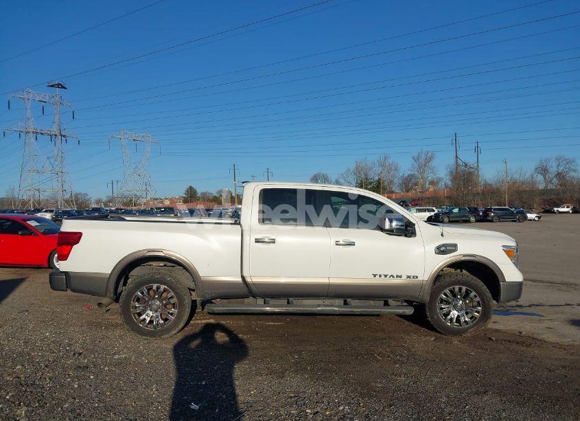 Photo 13 of 2018 Nissan Titan XD PLATINUM RESERVE DIESEL (VIN 1N6BA1F45JN521996)