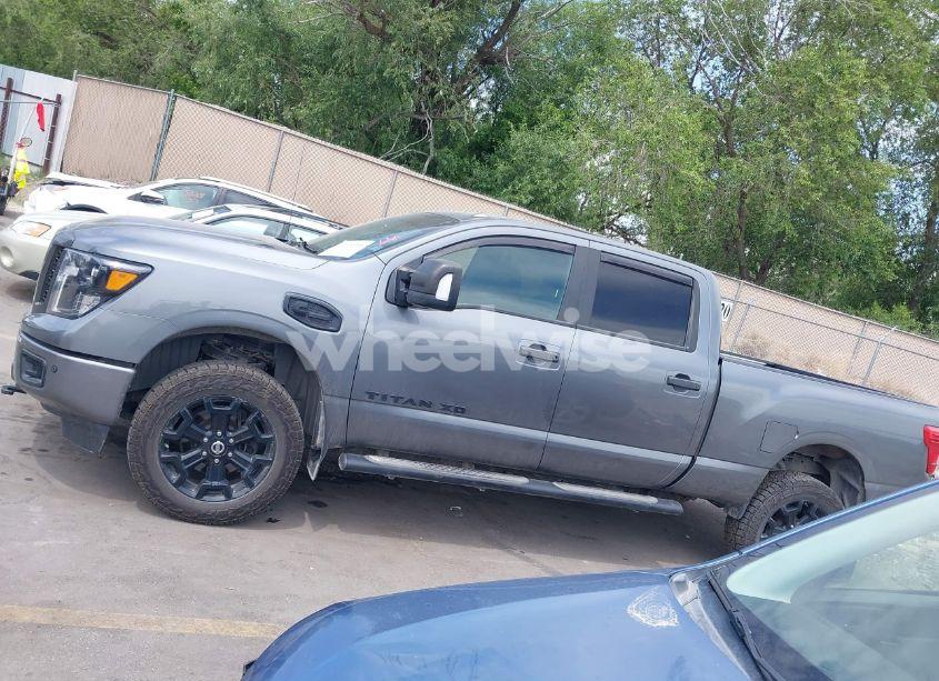 Photo 14 of 2018 Nissan Titan XD SL DIESEL (VIN 1N6BA1F46JN524633)