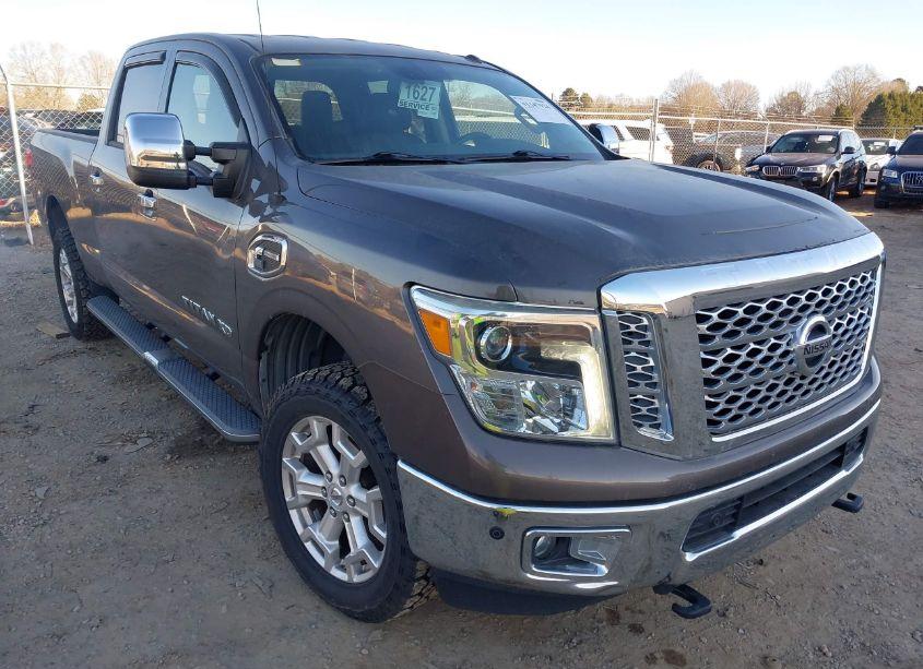 2016 Nissan Titan XD SL DIESEL (VIN 1N6BA1F47GN504061) main photo