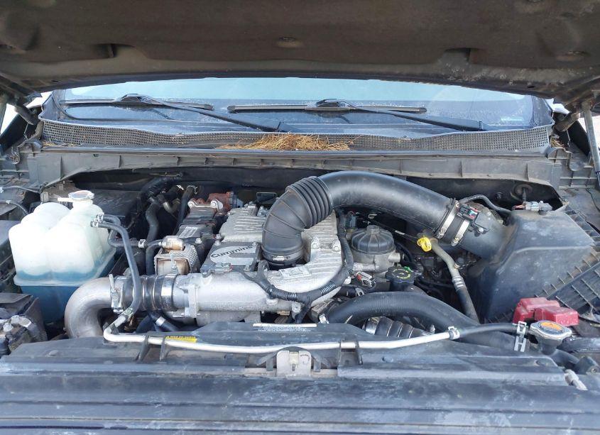 Photo 10 of 2016 Nissan Titan XD SL DIESEL (VIN 1N6BA1F47GN504061)
