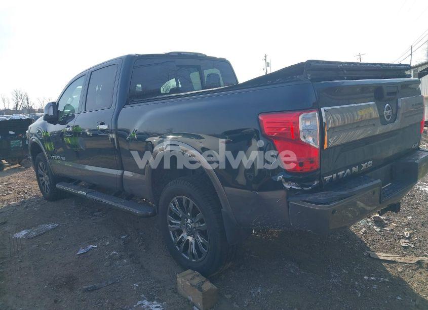 Photo 3 of 2018 Nissan Titan XD PLATINUM RESERVE DIESEL (VIN 1N6BA1F47JN519487)