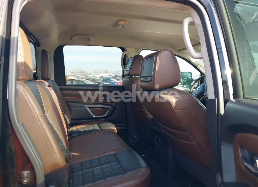 Photo 8 of 2018 Nissan Titan XD PLATINUM RESERVE DIESEL (VIN 1N6BA1F47JN519487)