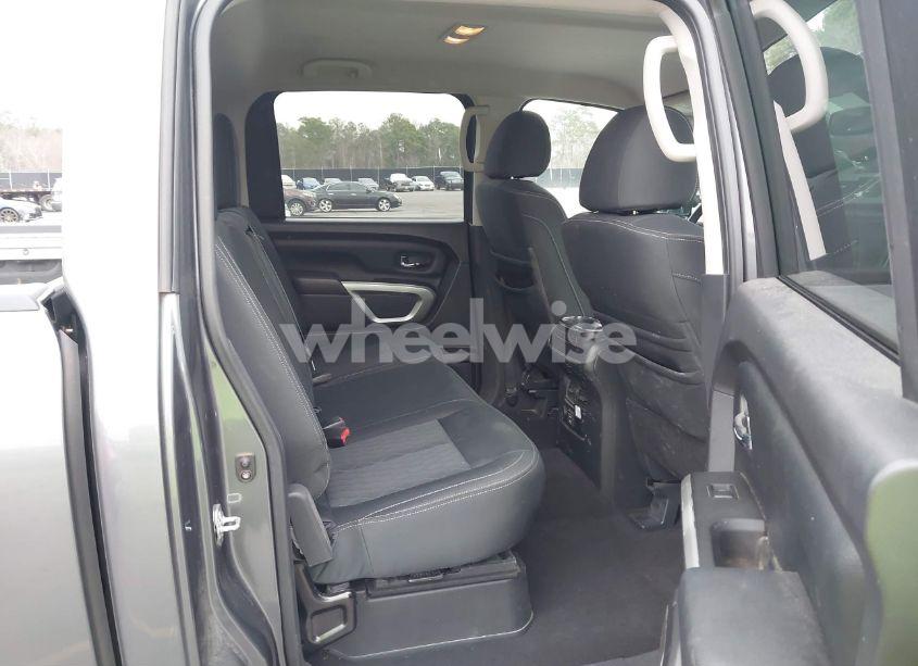 Photo 8 of 2019 Nissan Titan XD SV DIESEL (VIN 1N6BA1F47KN507177)