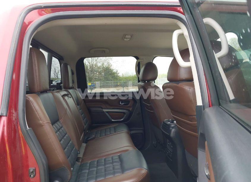 Photo 8 of 2016 Nissan Titan XD PLATINUM RESERVE DIESEL (VIN 1N6BA1F48GN507244)