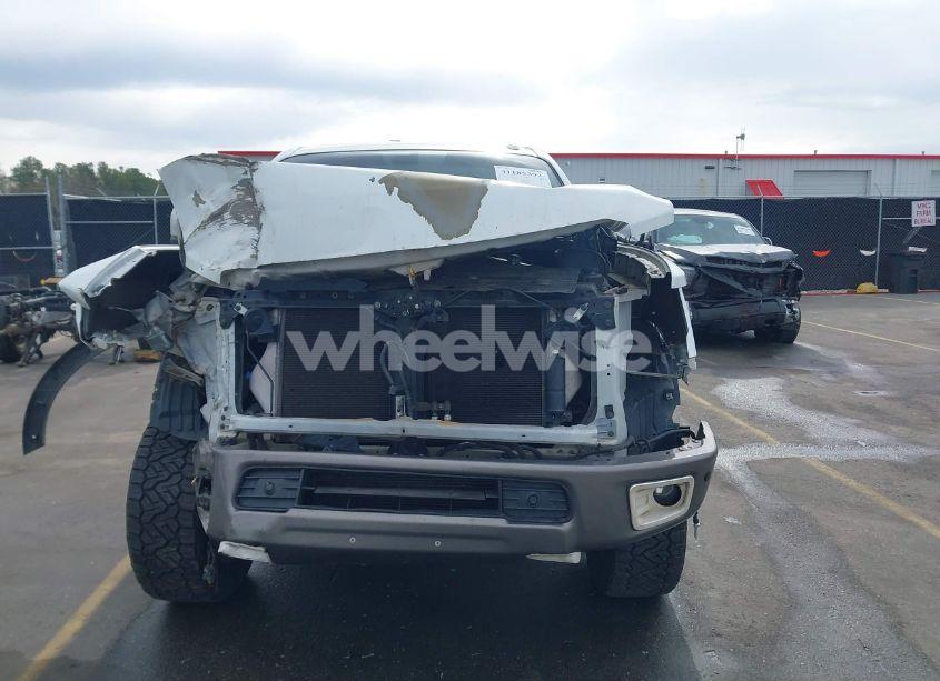 Photo 13 of 2016 Nissan Titan XD PLATINUM RESERVE DIESEL (VIN 1N6BA1F48GN514534)