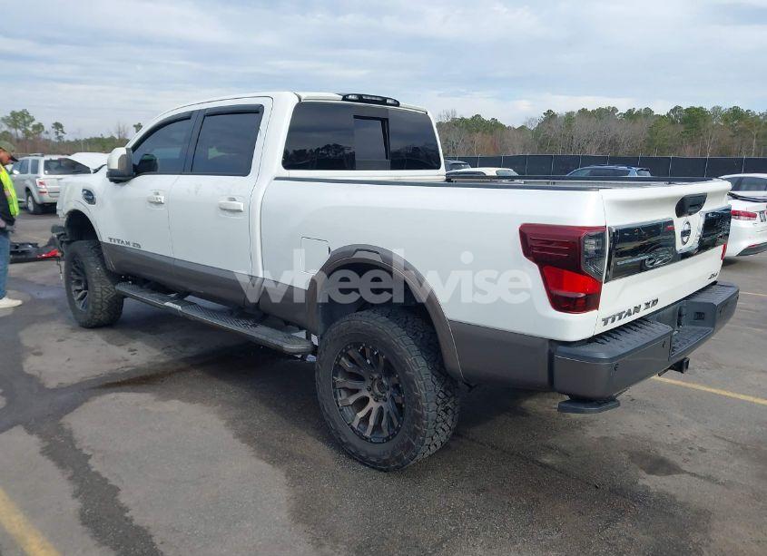 Photo 3 of 2016 Nissan Titan XD PLATINUM RESERVE DIESEL (VIN 1N6BA1F48GN514534)