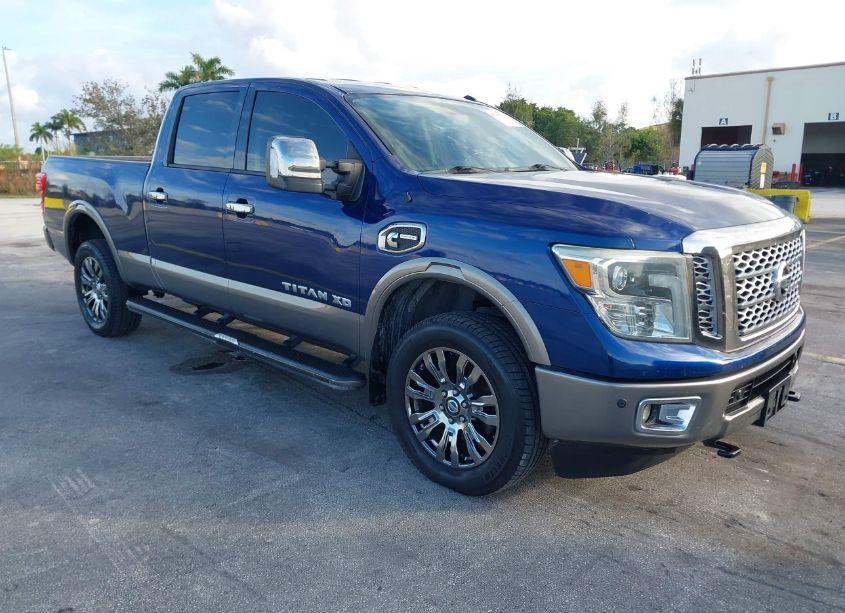 2016 Nissan Titan XD PLATINUM RESERVE DIESEL (VIN 1N6BA1F49GN502943) main photo