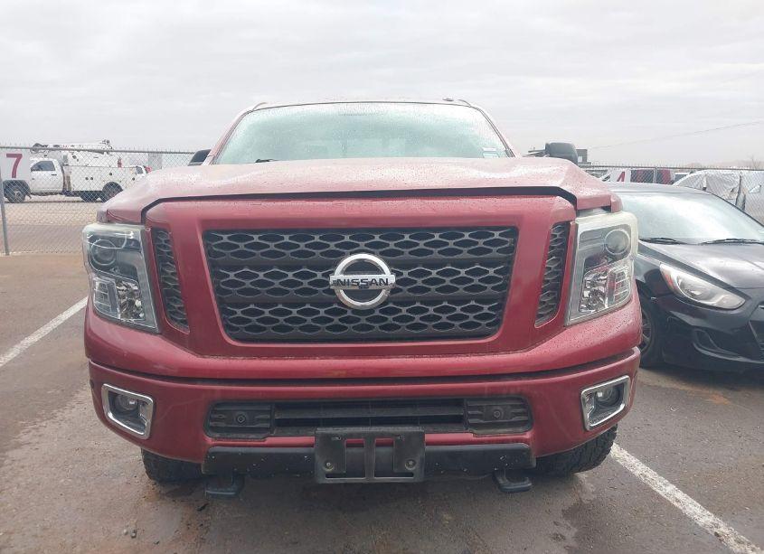 Photo 12 of 2016 Nissan Titan XD PRO-4X DIESEL (VIN 1N6BA1F49GN503820)