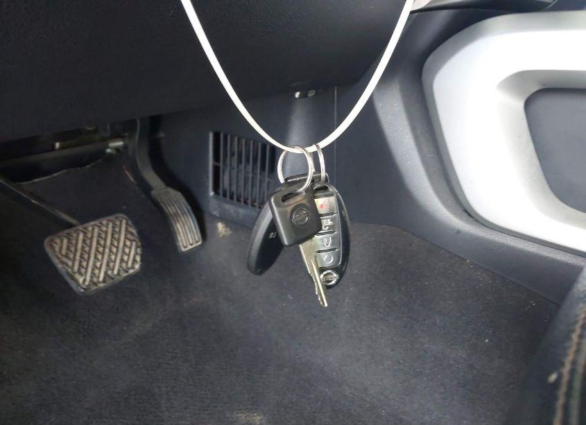 Photo 11 of 2016 Nissan Titan XD SL DIESEL (VIN 1N6BA1F49GN511707)