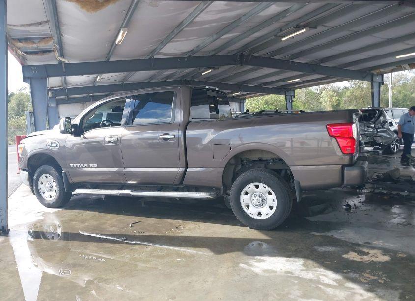 Photo 14 of 2016 Nissan Titan XD SL DIESEL (VIN 1N6BA1F49GN511707)
