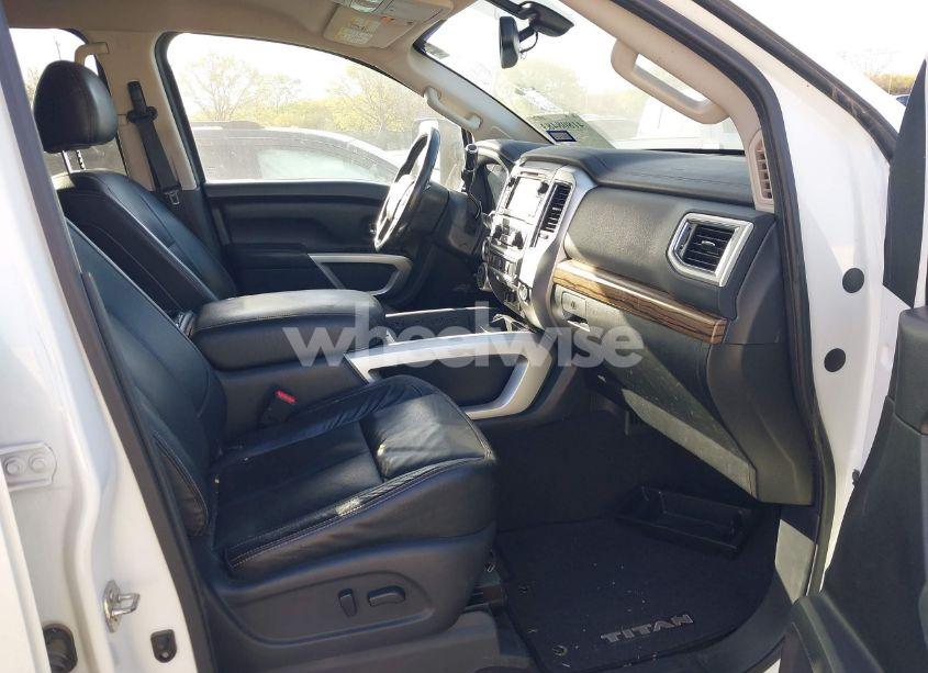 Photo 5 of 2017 Nissan Titan XD SL DIESEL (VIN 1N6BA1F49HN549245)