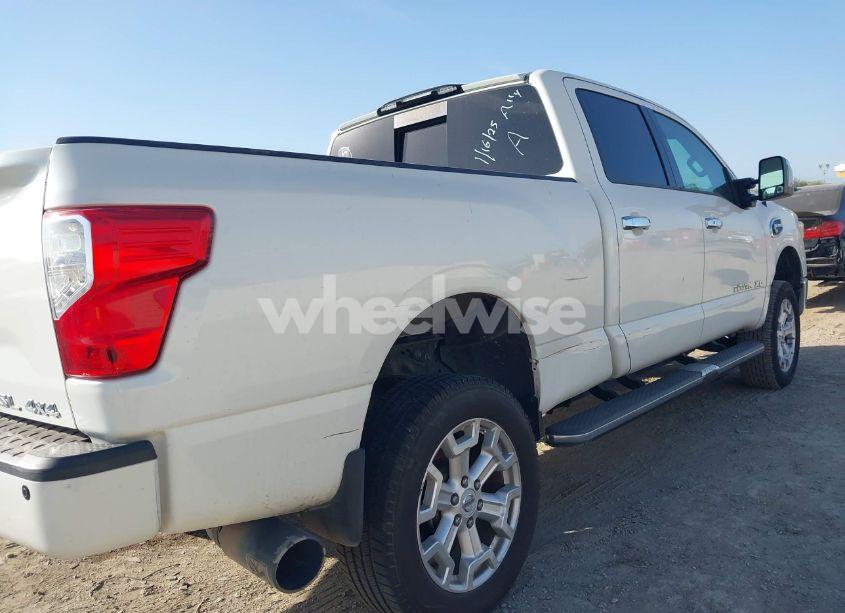 Photo 6 of 2017 Nissan Titan XD SL DIESEL (VIN 1N6BA1F49HN549245)