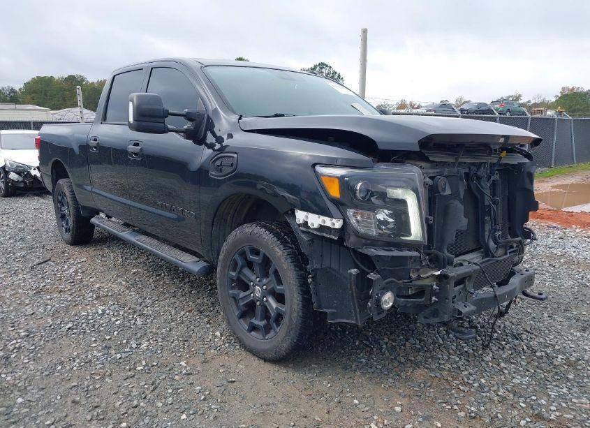 2019 Nissan Titan XD SL DIESEL (VIN 1N6BA1F49KN511912) main photo