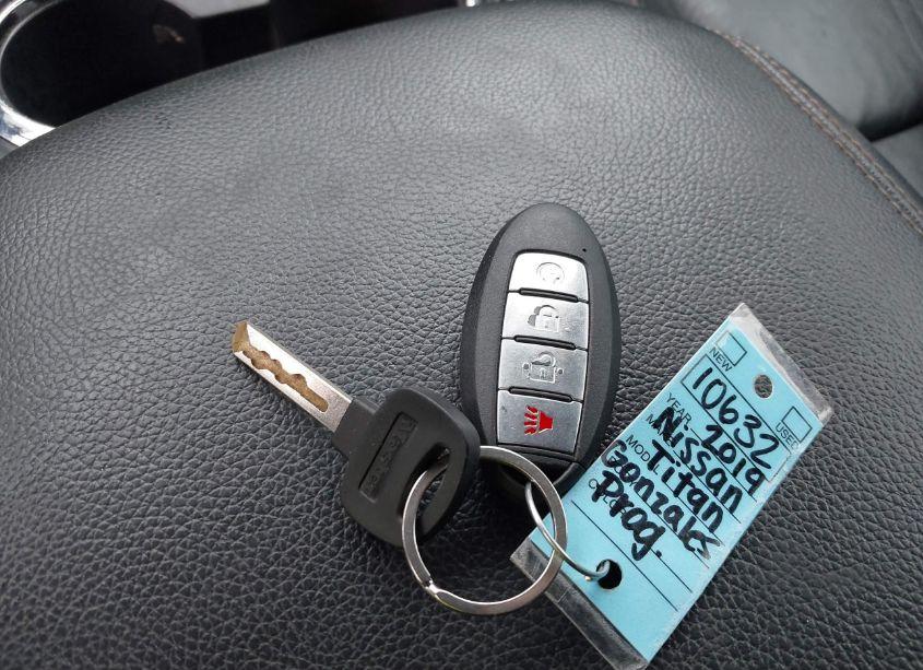 Photo 11 of 2019 Nissan Titan XD SL DIESEL (VIN 1N6BA1F49KN511912)