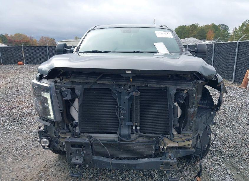 Photo 13 of 2019 Nissan Titan XD SL DIESEL (VIN 1N6BA1F49KN511912)