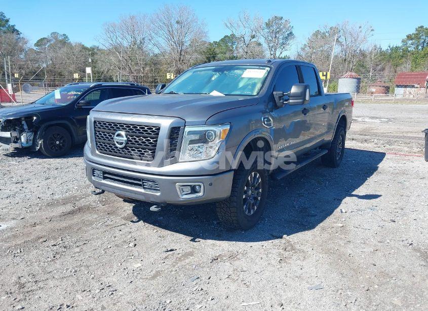 Photo 2 of 2016 Nissan Titan XD PRO-4X DIESEL (VIN 1N6BA1F4XGN517712)