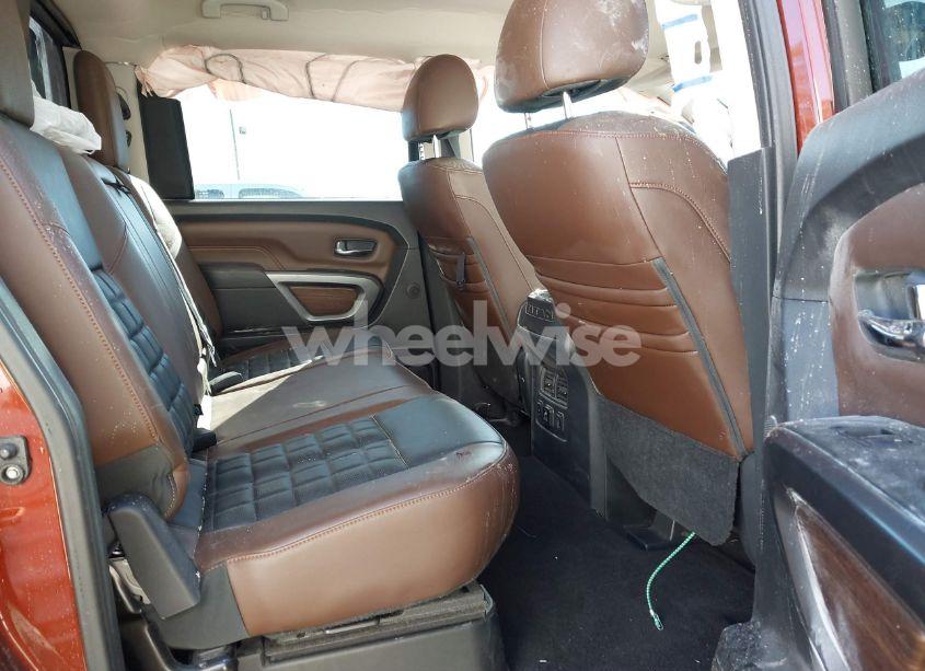 Photo 8 of 2018 Nissan Titan XD PLATINUM RESERVE DIESEL (VIN 1N6BA1F4XJN527633)