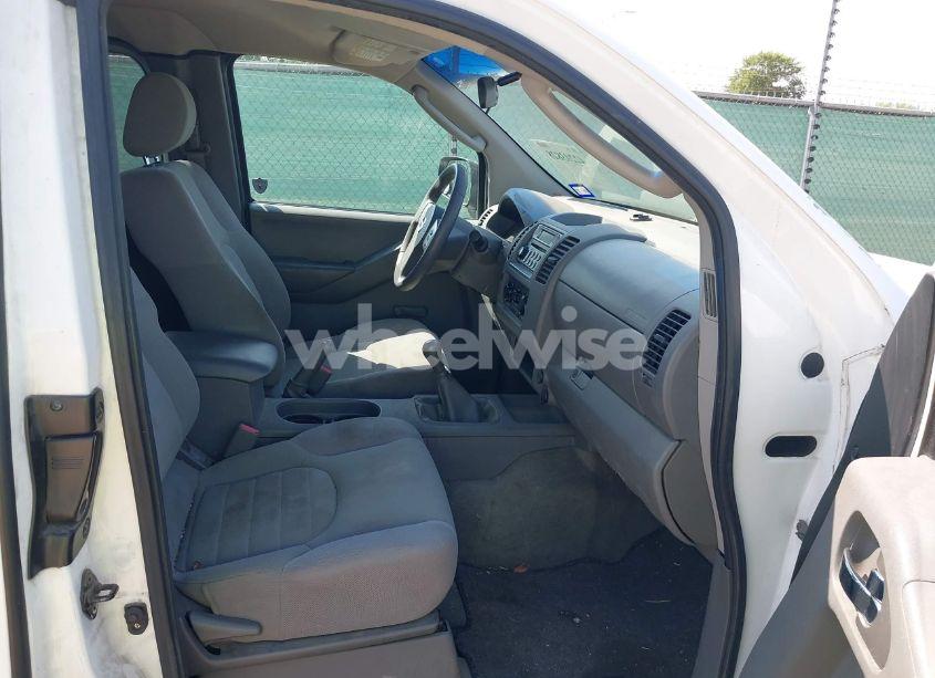 Photo 5 of 2006 Nissan Frontier XE (VIN 1N6BD06T06C433997)