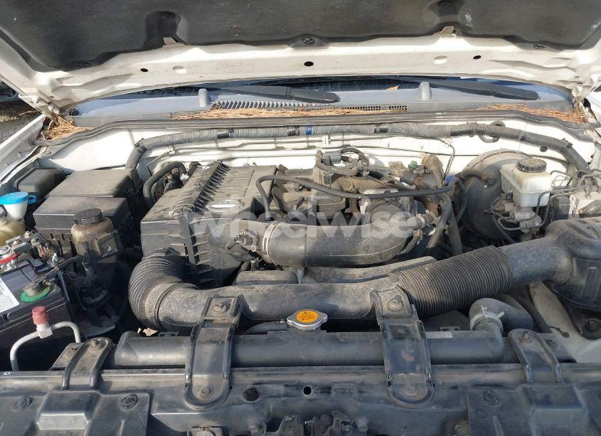 Photo 10 of 2005 Nissan Frontier XE (VIN 1N6BD06T25C456745)