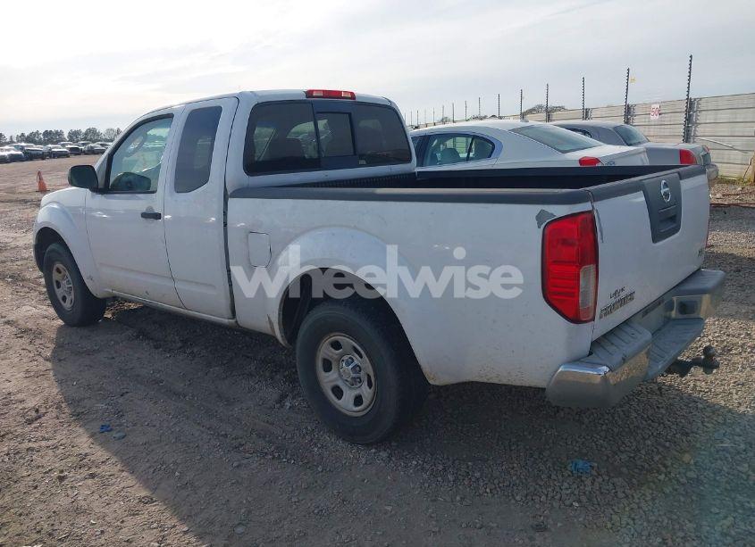 Photo 3 of 2005 Nissan Frontier XE (VIN 1N6BD06T25C456745)