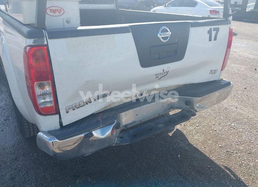 Photo 12 of 2005 Nissan Frontier XE (VIN 1N6BD06T35C429134)