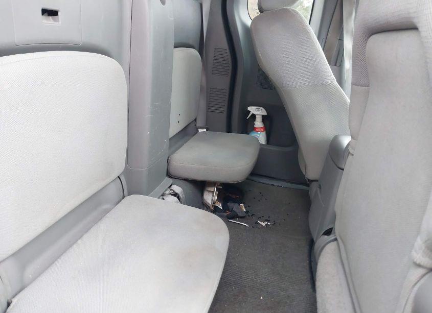 Photo 8 of 2006 Nissan Frontier XE (VIN 1N6BD06T66C453414)