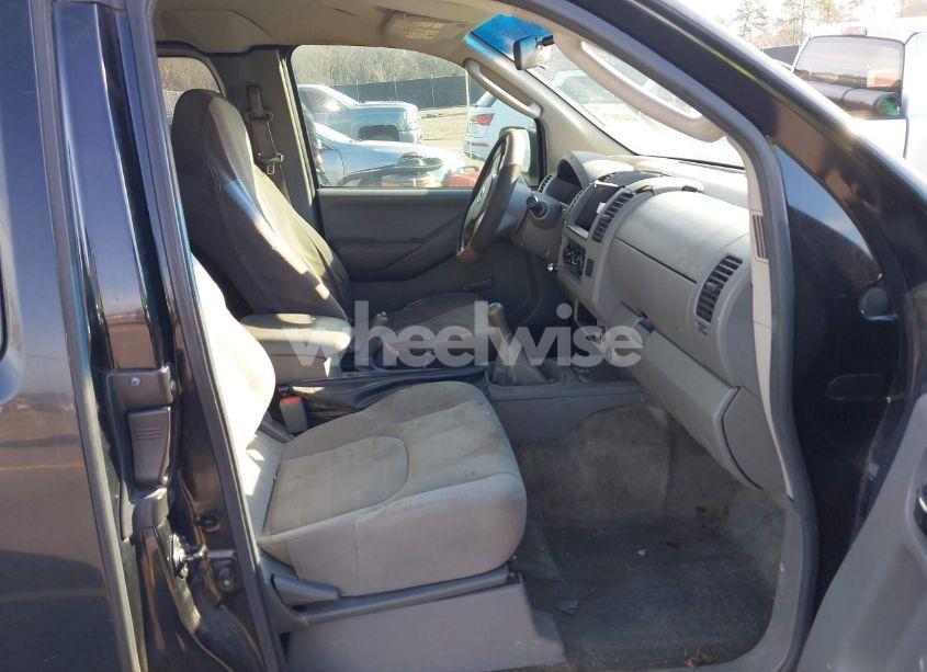 Photo 5 of 2005 Nissan Frontier XE (VIN 1N6BD06TX5C452264)