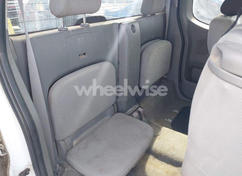 Photo 8 of 2006 Nissan Frontier XE (VIN 1N6BD06TX6C417127)