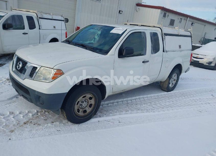 Photo 2 of 2015 Nissan Frontier S/SV-I4 (VIN 1N6BD0CT0FN713833)