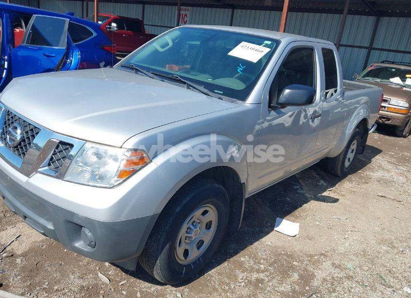 Photo 2 of 2018 Nissan Frontier S (VIN 1N6BD0CT3JN748049)