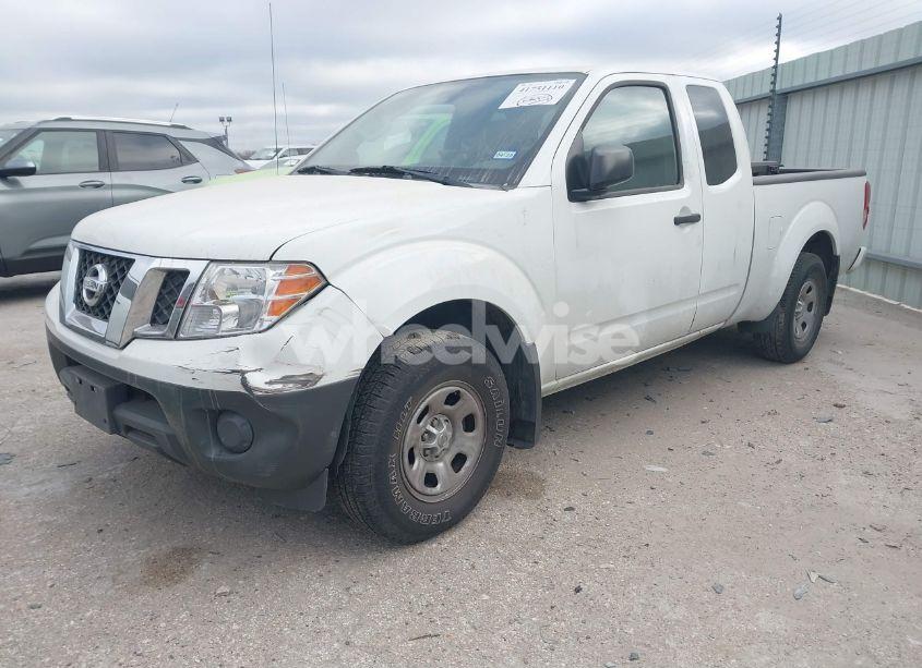 Photo 2 of 2018 Nissan Frontier S (VIN 1N6BD0CT4JN744799)