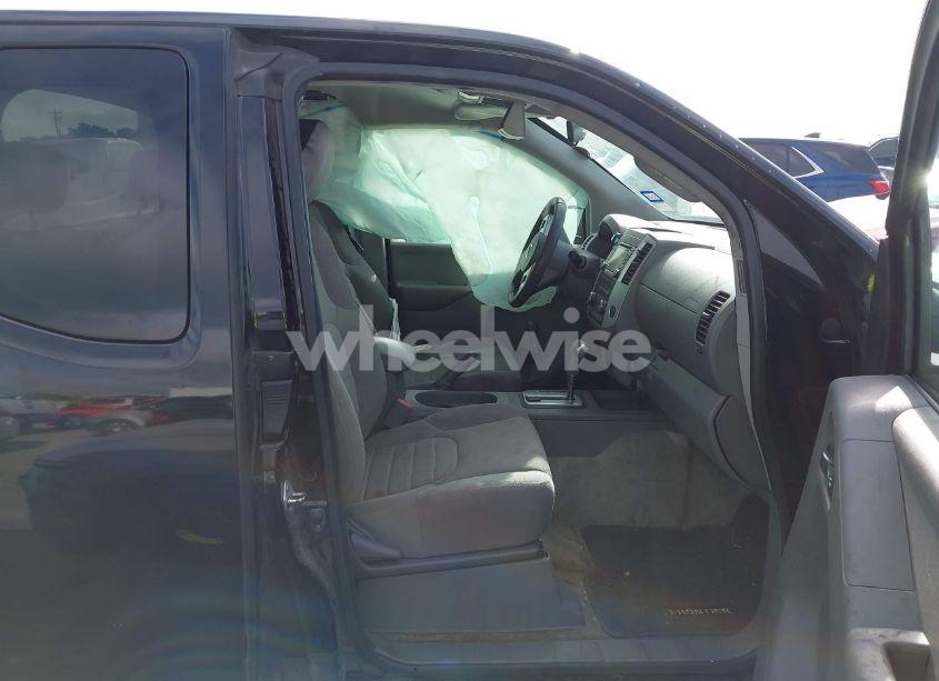 Photo 5 of 2018 Nissan Frontier S (VIN 1N6BD0CT4JN749792)