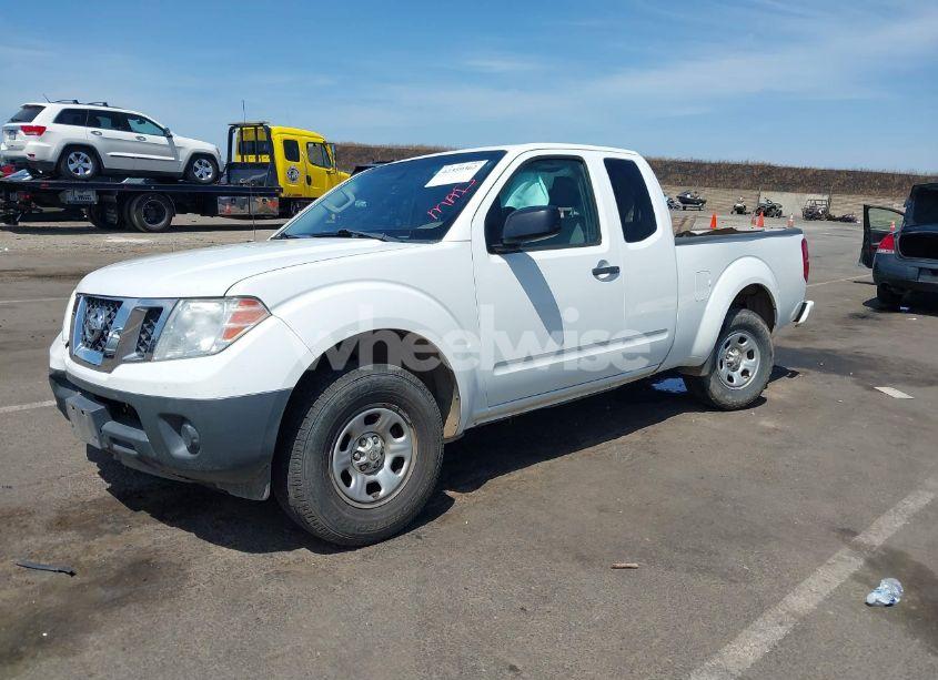 Photo 2 of 2019 Nissan Frontier S (VIN 1N6BD0CT4KN715613)