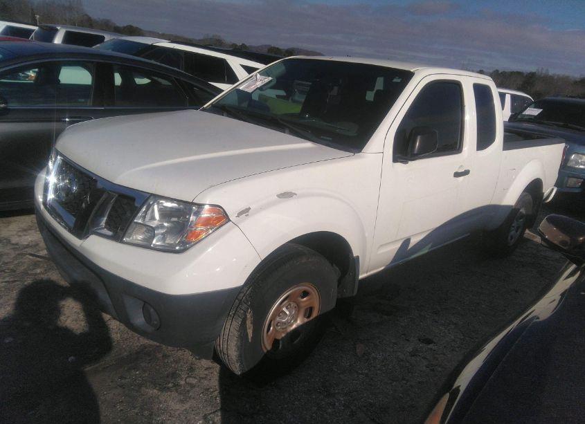 Photo 2 of 2018 Nissan Frontier S (VIN 1N6BD0CT5JN753821)