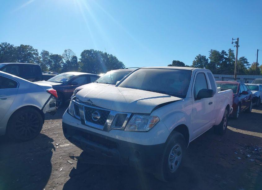 Photo 2 of 2018 Nissan Frontier S (VIN 1N6BD0CT6JN738518)