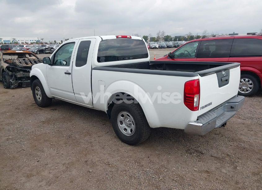 Photo 3 of 2016 Nissan Frontier S (VIN 1N6BD0CT8GN795392)