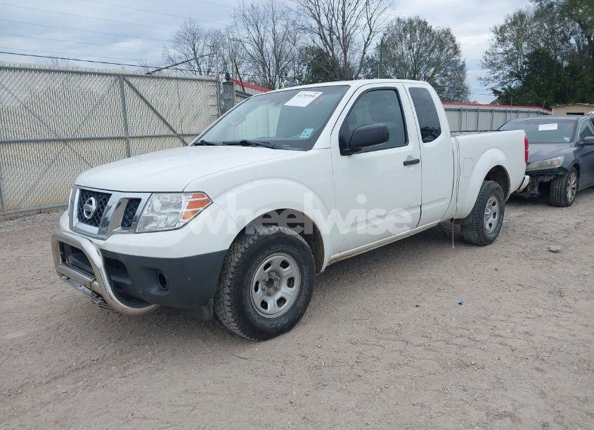 Photo 2 of 2018 Nissan Frontier S (VIN 1N6BD0CT8JN771553)