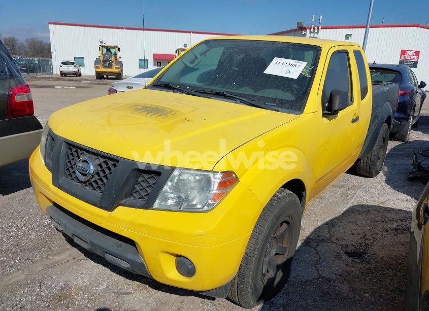 Photo 2 of 2018 Nissan Frontier S (VIN 1N6BD0CT9JN744698)