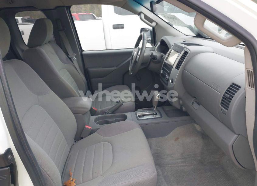 Photo 5 of 2015 Nissan Frontier S (VIN 1N6BD0CTXFN726895)