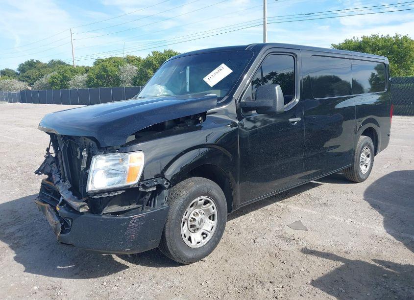Photo 2 of 2017 Nissan Nv CARGO NV2500 HD SV V6 (VIN 1N6BF0KY0HN802229)