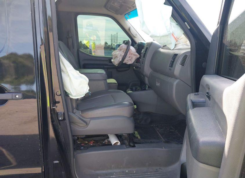 Photo 5 of 2017 Nissan Nv CARGO NV2500 HD SV V6 (VIN 1N6BF0KY0HN802229)