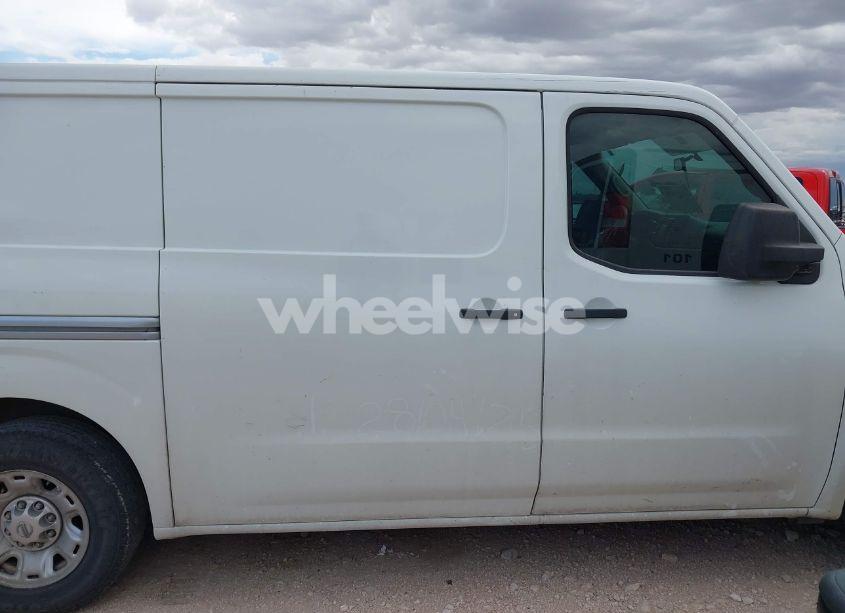 Photo 14 of 2016 Nissan Nv CARGO NV2500 HD SV V6 (VIN 1N6BF0KY1GN808717)