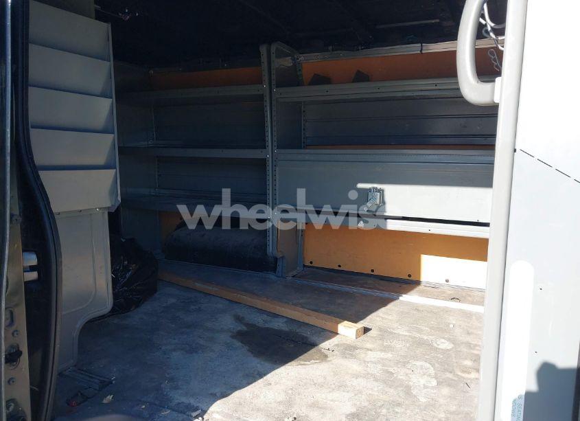 Photo 8 of 2018 Nissan Nv CARGO NV2500 HD SV V6 (VIN 1N6BF0KY6JN810843)