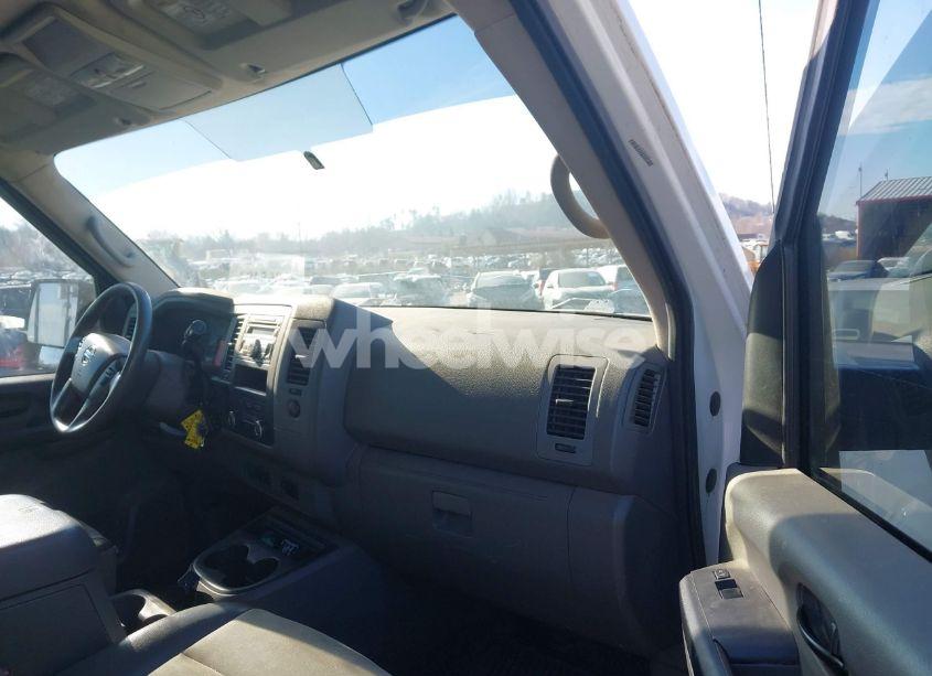Photo 5 of 2016 Nissan Nv CARGO NV2500 HD SV V6 (VIN 1N6BF0KYXGN802236)