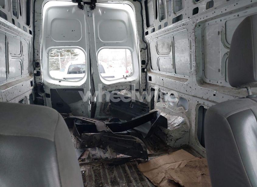 Photo 8 of 2014 Nissan Nv N/A (VIN 1N6BF0LX3EN105218)