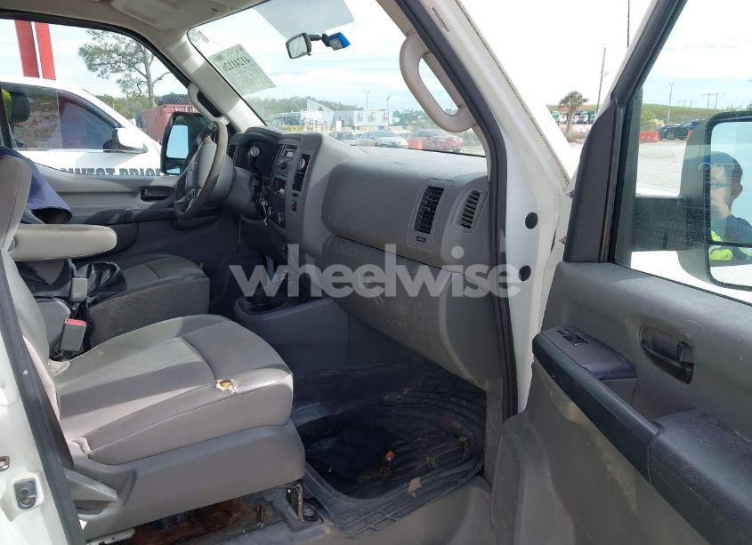 Photo 5 of 2014 Nissan Nv CARGO NV2500 HD S V6 (VIN 1N6BF0LXXEN104714)