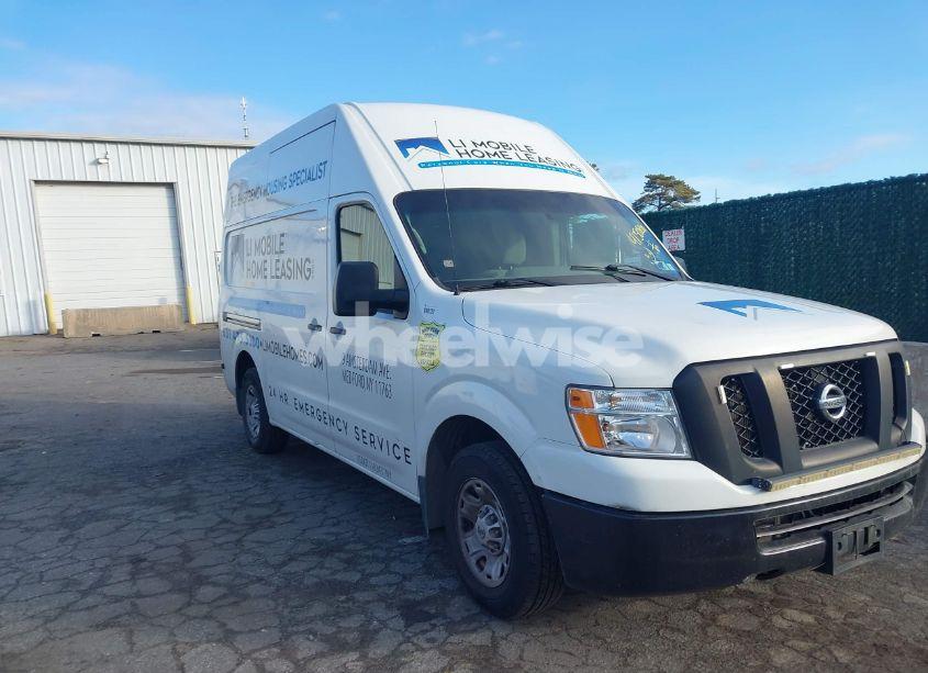 2017 Nissan Nv CARGO NV2500 HD SV V6 (VIN 1N6BF0LY4HN803950) main photo